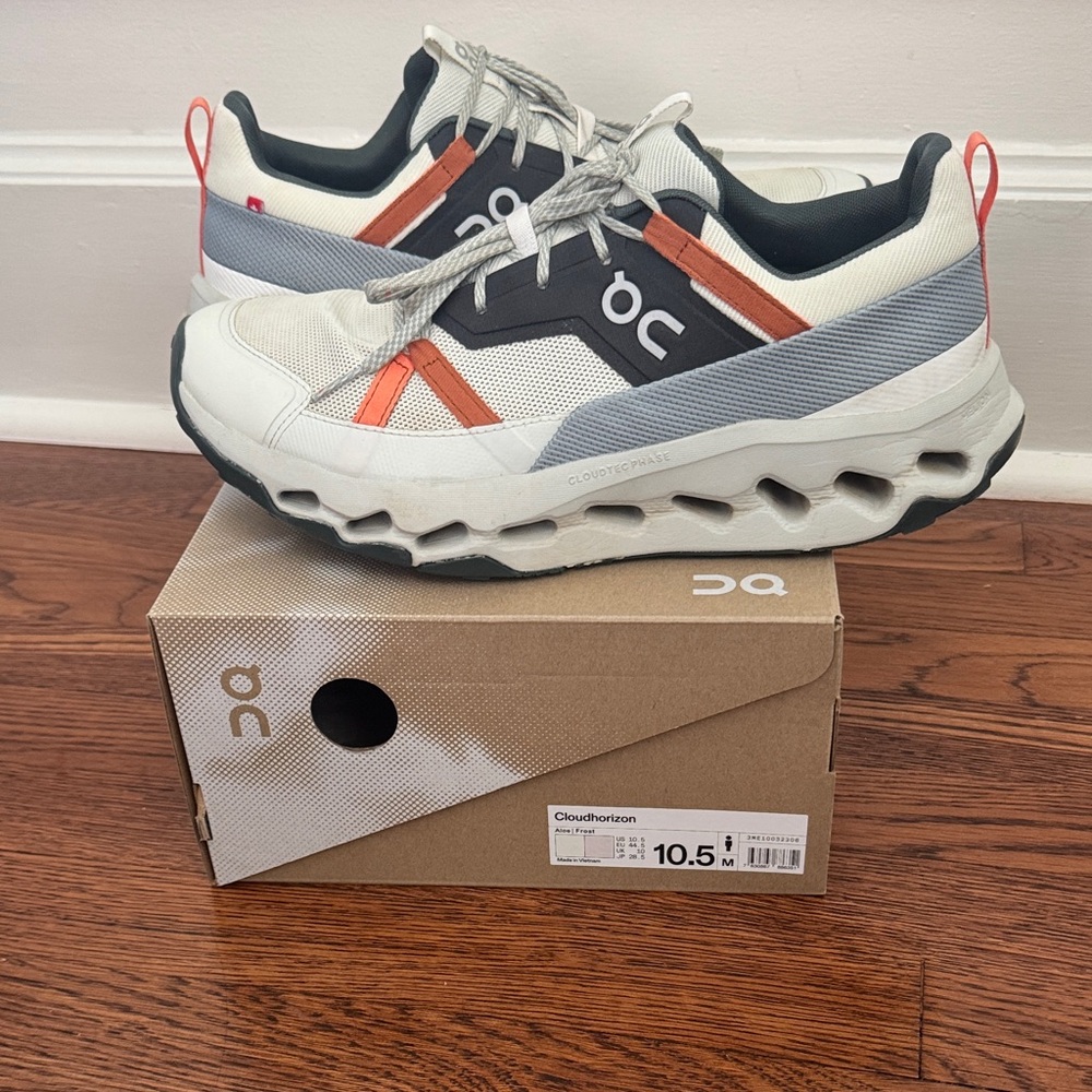 On Running Cloudchorizon Men's Athletic Shoes - White, Gray, Black, Orange